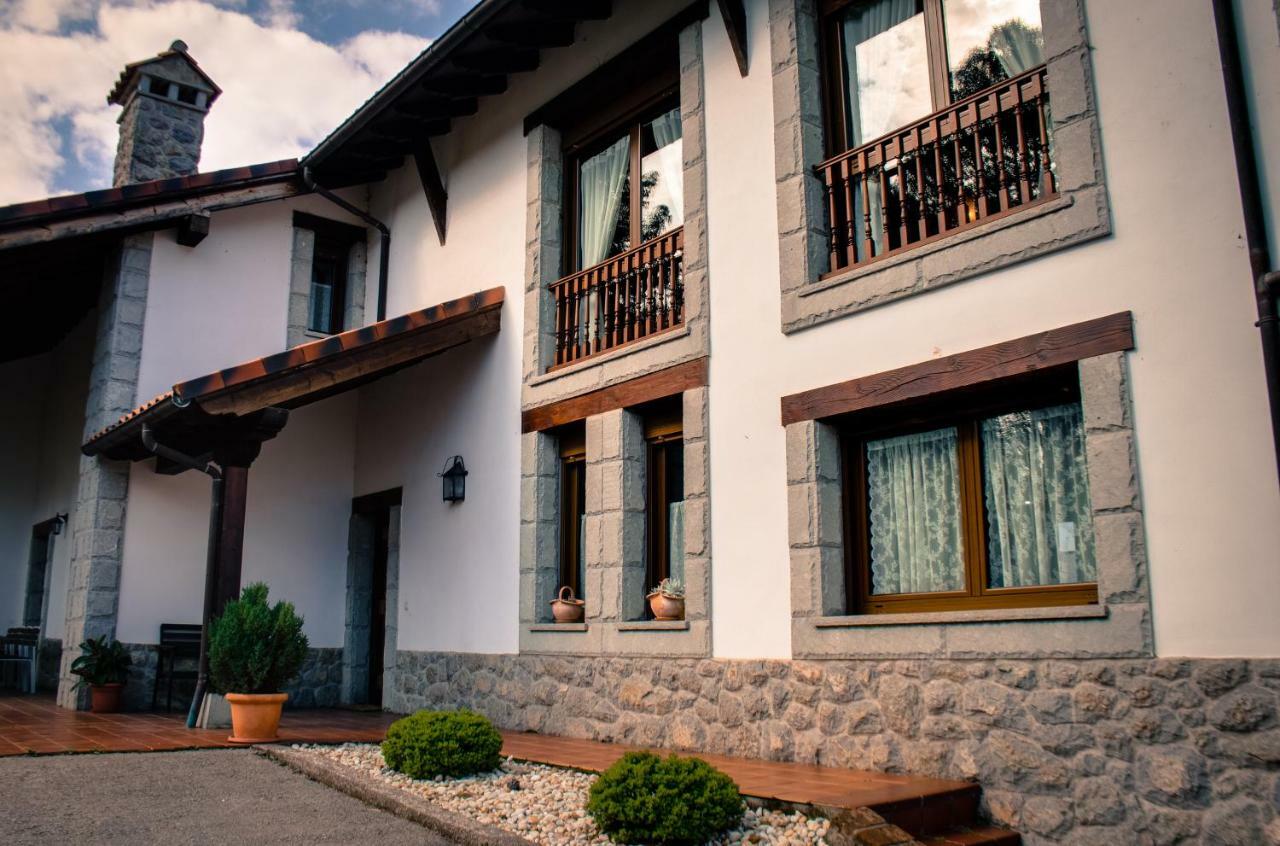 Casa De Aldea Collera Villa Ribadesella Exteriör bild